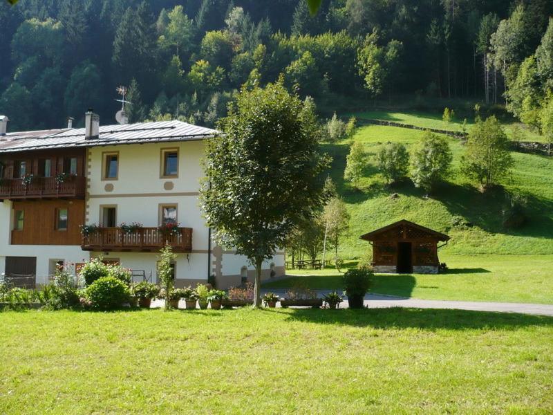 B&B Il Sorriso Dei Nonni Pracorno di Rabbi Exterior foto